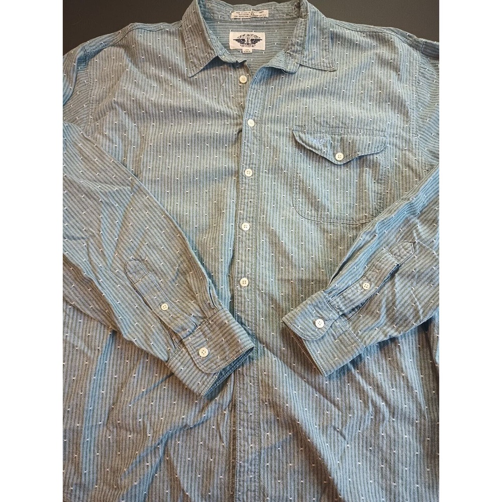 Vintage Dockers Men's Shirt Size XL Striped Button Down Long Sleeve Collared